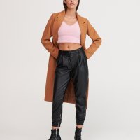 Hlače od umjetne kože_199,90 kn (2)