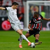 E. Frankfurt (Gelson Fernandes) - Bayern (Robert Lewandowski)