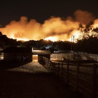 Vatrogasci dobivaju borbu s požarima u Kaliforniji