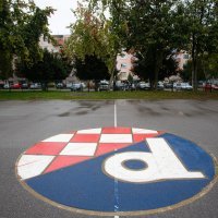 Murali i grafiti posvećeni Dinamu