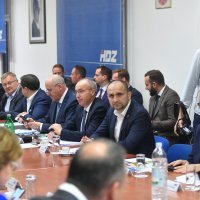 Sjednica Predsjedništva i Nacionalnog vijeća HDZ-a