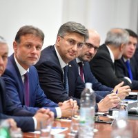 Sjednica Predsjedništva i Nacionalnog vijeća HDZ-a