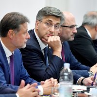 Sjednica Predsjedništva i Nacionalnog vijeća HDZ-a
