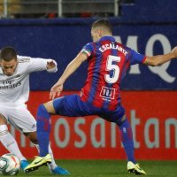 Eibar (Gonzalo Escalante) – Real Madrid (Eden Hazard)