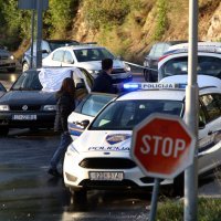 Omiš: Muškarac na motoru upucao vozača automobila