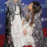 Selena Gomez sa sestrom