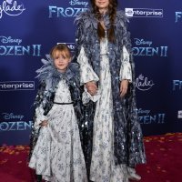 Selena Gomez sa sestrom