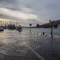 Potpljena riva u Trogiru