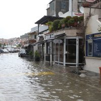 U Šibeniku more nakon nevremena prekrilo rivu