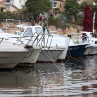 U Šibeniku more nakon nevremena prekrilo rivu