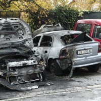 Izgoreni automobili i kombi na Kajfešovom brijegu