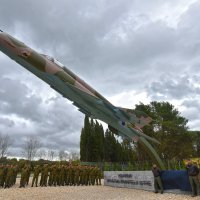 Na bivšem vojnom aerodromu u Valturi svečano otvorena vojarna 'Hrvatski branitelji Istre'