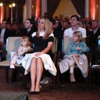 Vanja Modrić s djecom stigla na promociju Lukine knjige