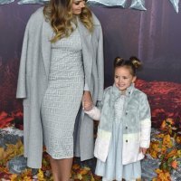 Tamara Ecclestone sa kćerkom na premijeri 'Frozen 2'