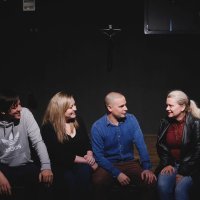 Nina Ožegović u razgovoru s Domagojem, Romanom i Ivanom