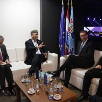 Andrej Plenković s predstavnicima makedonskog VMRO-DPMNE