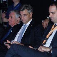 Pozdravni govor i početak kongresa Europske pučke stranke u Zagrebu