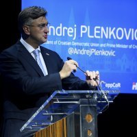 Pozdravni govor i početak kongresa Europske pučke stranke u Zagrebu