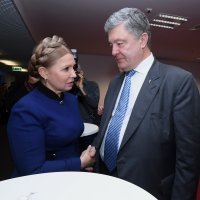 Neformalno druženje članova EPP-a tijekom stanke na kongresu u Zagrebu