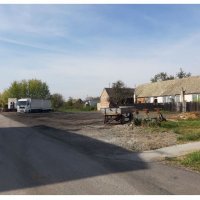 ‪Zemljište u Trpinji