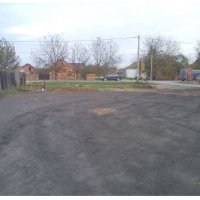 ‪Zemljište u Trpinji