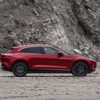 Aston Martin DBX