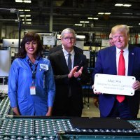 Donald Trump posjetio Apple