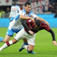 Milan (Theo Hernandez) – Napoli (Hirving Lozano)