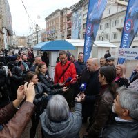 Predsjednički kandidat Mislav Kolakušić posjetio je građane Rijeke