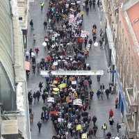 Pogled iz zraka na prosvjednike koji dolaze na glavni zagrebački trg