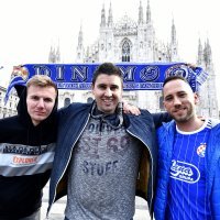 Navijači zagrebačkog Dinama u Milanu uoči utakmice Lige prvaka protiv Atalante