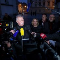 Predstavnici sindikata dolaze u zgradu Vlade na nastavak pregovora