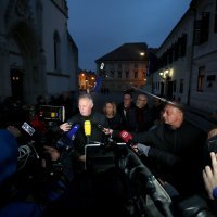 Predstavnici sindikata dolaze u zgradu Vlade na nastavak pregovora