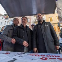 Rijeka: Miroslav Škoro posjetio Korzo uoči prikupljanja potpisa