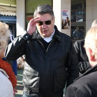 Predsjednički kandidat Zoran Milanović posjetio Viroviticu i družio se s građanima