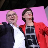 Saskia Esken i Norbert Walter-Borjans