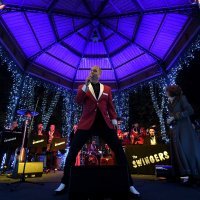 Zagreb: Paljenjem lampica na Zrinjevcu svečano otvoren Advent 2019.