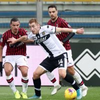 Parma (Dejan Kulusevski) - Milan (Ismael Bennacer, Giacomo Bonaventura)