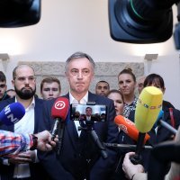 Miroslav Škoro predao potpise DIP-u