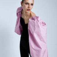 Kombinirani baršunasti top s potpisom Zara