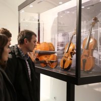Otvorena izložba 'Violinom iznad granica/Stradivari u Rijeci - Kresnik i Cremona'