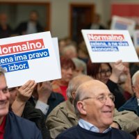 Predizborni skup predsjedničkog kandidata Zorana Milanovića