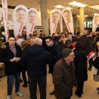 Zagreb: Sad il' nikada, predizborni skup Miroslava Škore u Lisinskom