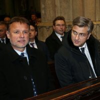 Vrh HDZ-a na misi za Tuđmana