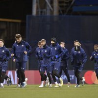 Dinamov trening uoči utakmice protiv Manchester Cityja