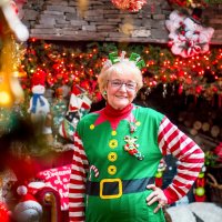 Baka opsjednuta Božićem