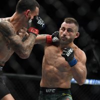 Alexander Volkanovski - Max Holloway