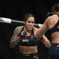 Amanda Nunes - Germaine de Randamie