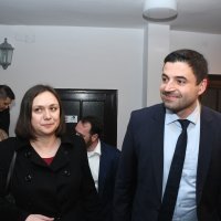 Predsjednički kandidat SDP-a Zoran Milanović održao je predizborni skupu u Gradskom muzeju u Sisku. Na slici predsjednik SDP-a Davor Bernardić.