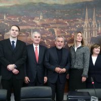 Bandić potpisao Ugovor, Grad diže kredit od 537 milijuna kuna za gradnju žičare